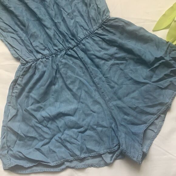 𝅺💥STREETWEAR Society Off Shoulder Denim Romper💥 - Picture 5 of 8